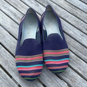 Rothy’s Sz 8 Navy Stripe Merino Loafer